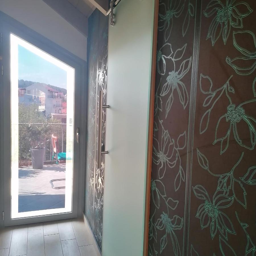 Argostoli Loft Aparthotel Bagian luar foto